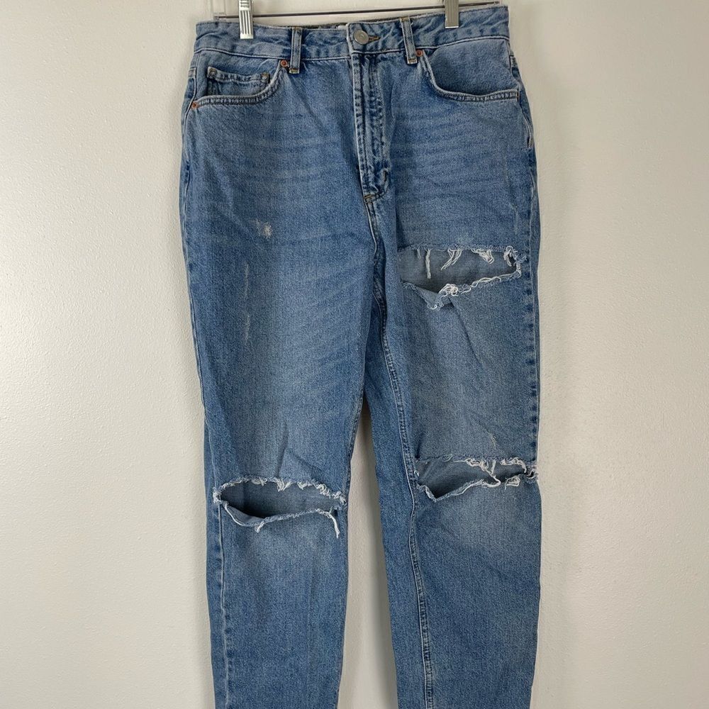 BDG Urban Outfitter Distressed Mom Jeans Size 30 EUC